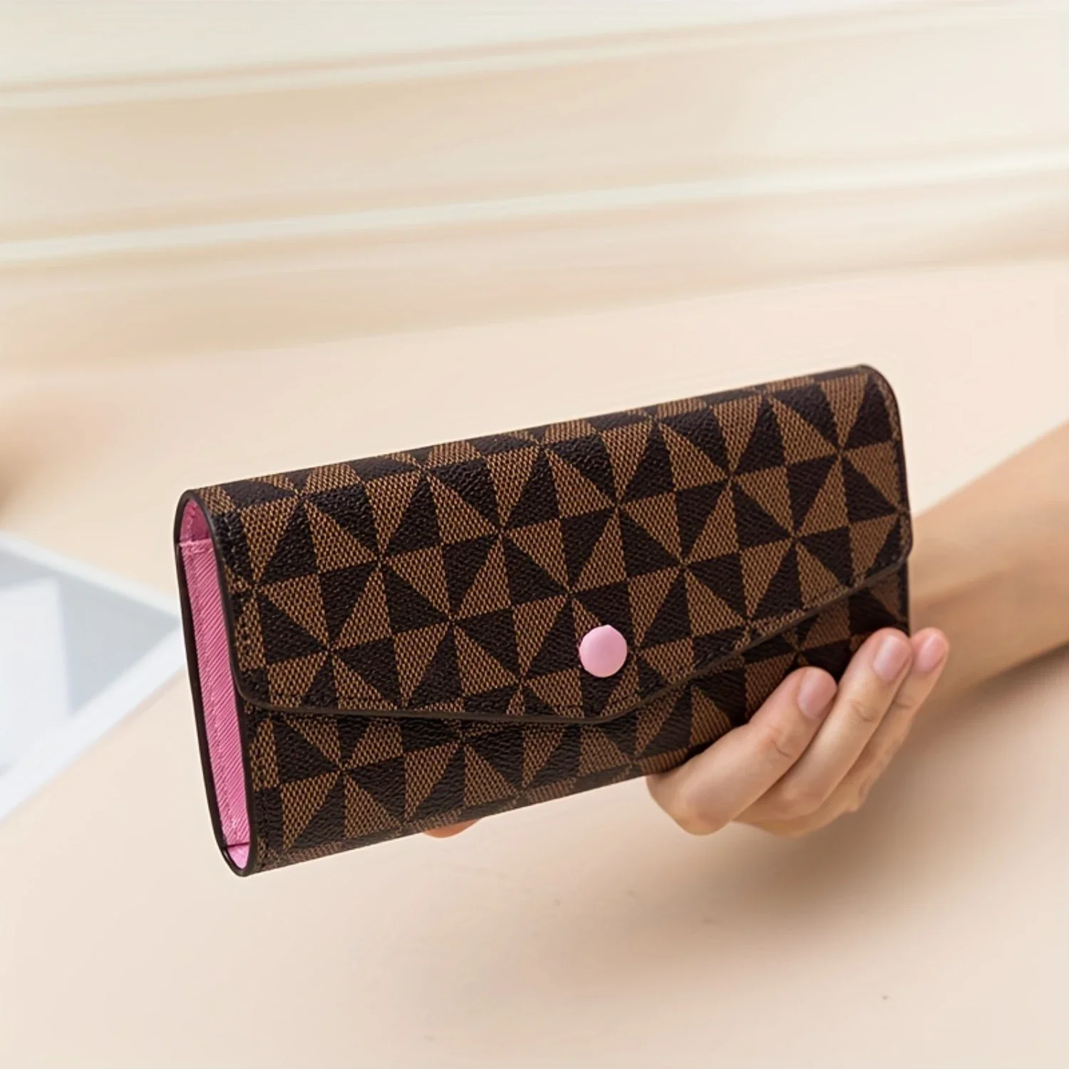 

Vintage Geometric Pattern Long Purse, Snap Button Zipper Coin Pocket Mini Wallet, Classic Elegant Cash Phone Clutch Handbag (7.4