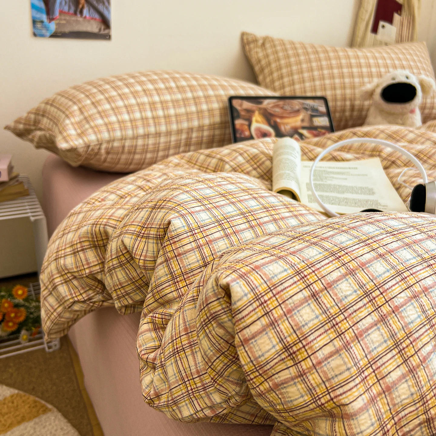 Vintage Plaid Bedding Set,1 Duvet Cover,Flat Sheet, Pillowcase,Soft Breathable Wrinkle‑Friendly Duvet Cover Set Machine Washable