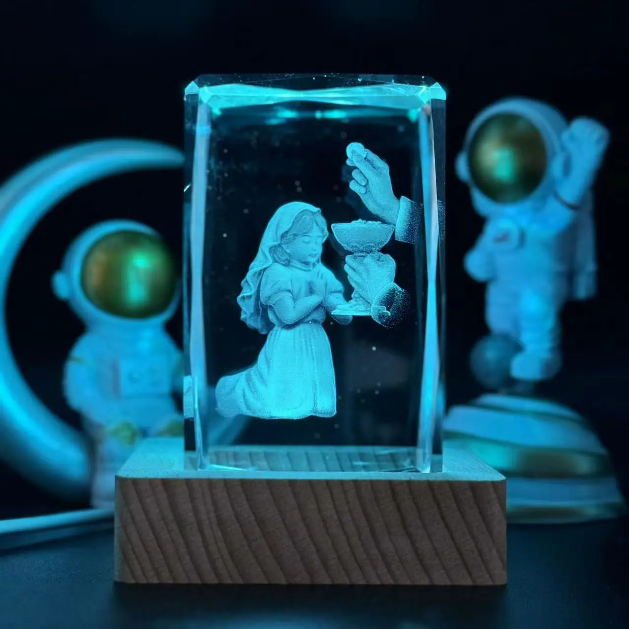 1pc,3D laser carved Crystal Communion girl square nightlight, with colored light wood lamp holder, home decoration decoration, s