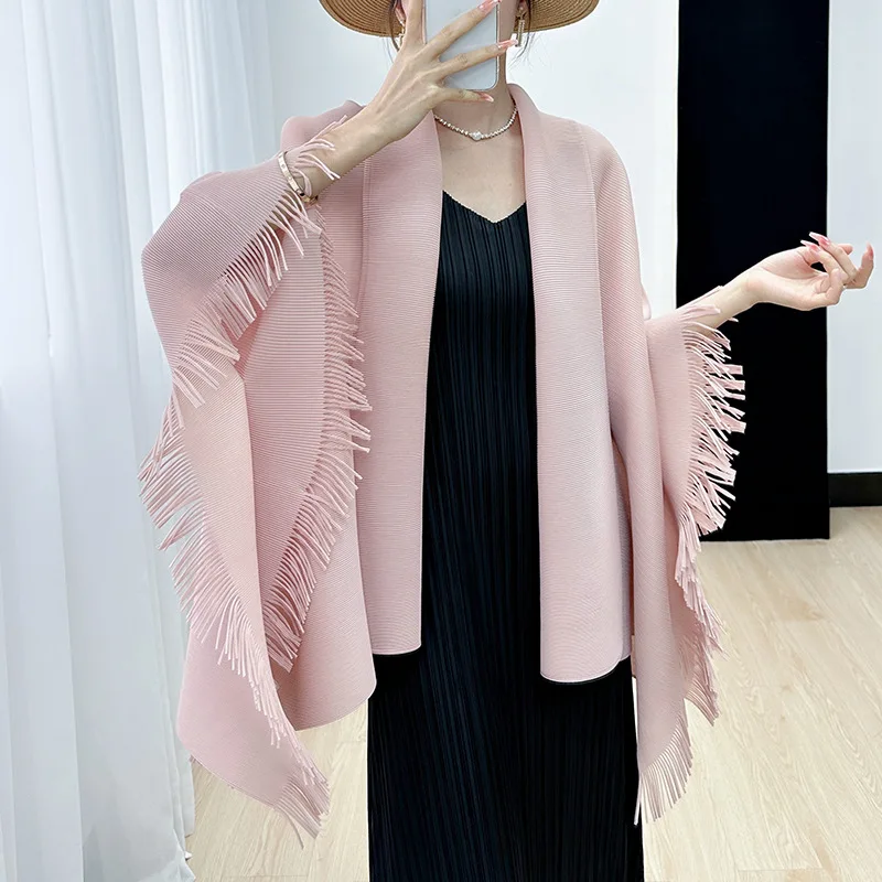 High-end Miyake temperament, versatile tassels, simple solid color, loose shawl cape, top women's new summer 2023