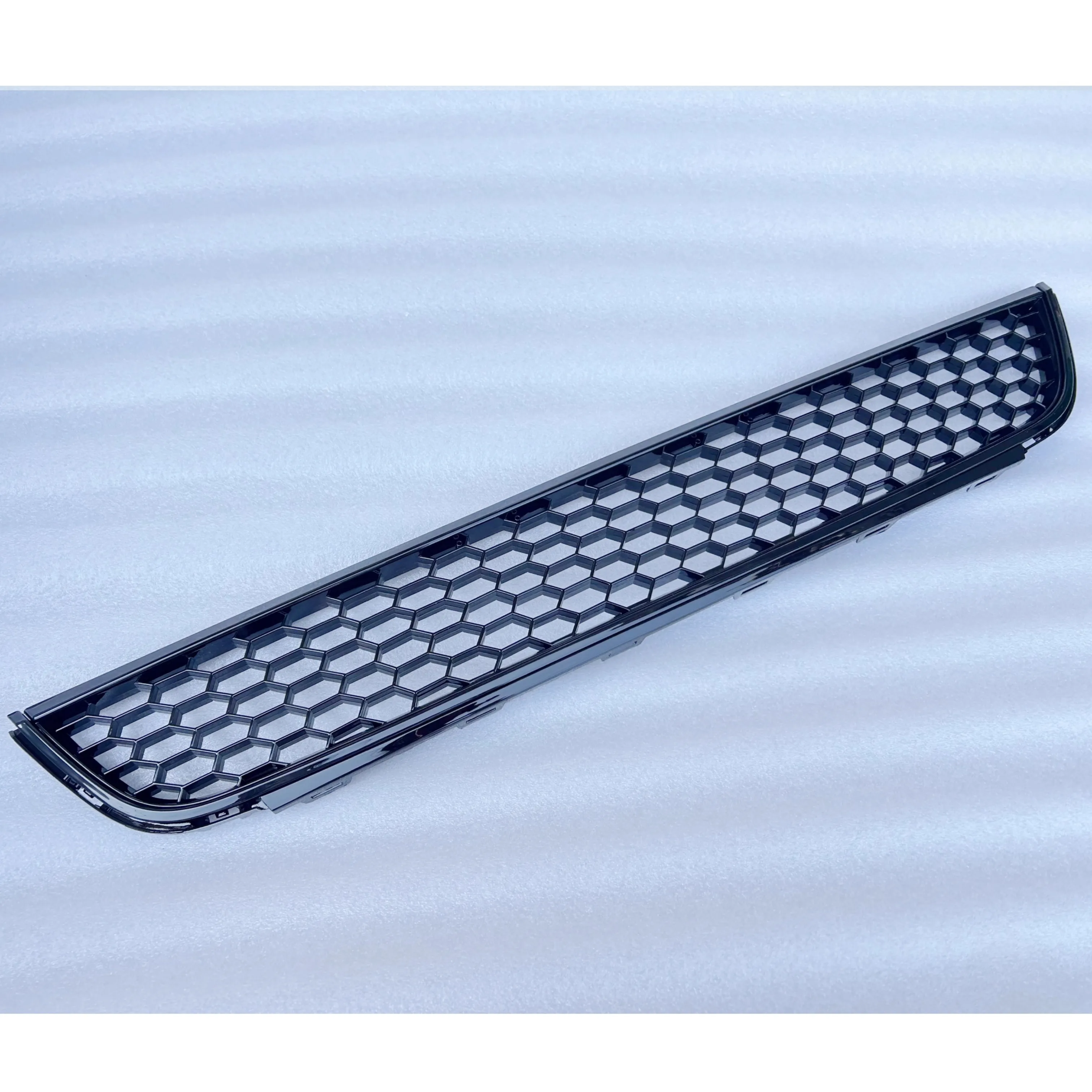 Para vw jetta mk6 2012-2014 frente inferior pára-choques centro grade favo de mel malha grade luz de nevoeiro montagem quadro gla estilo corrida gril