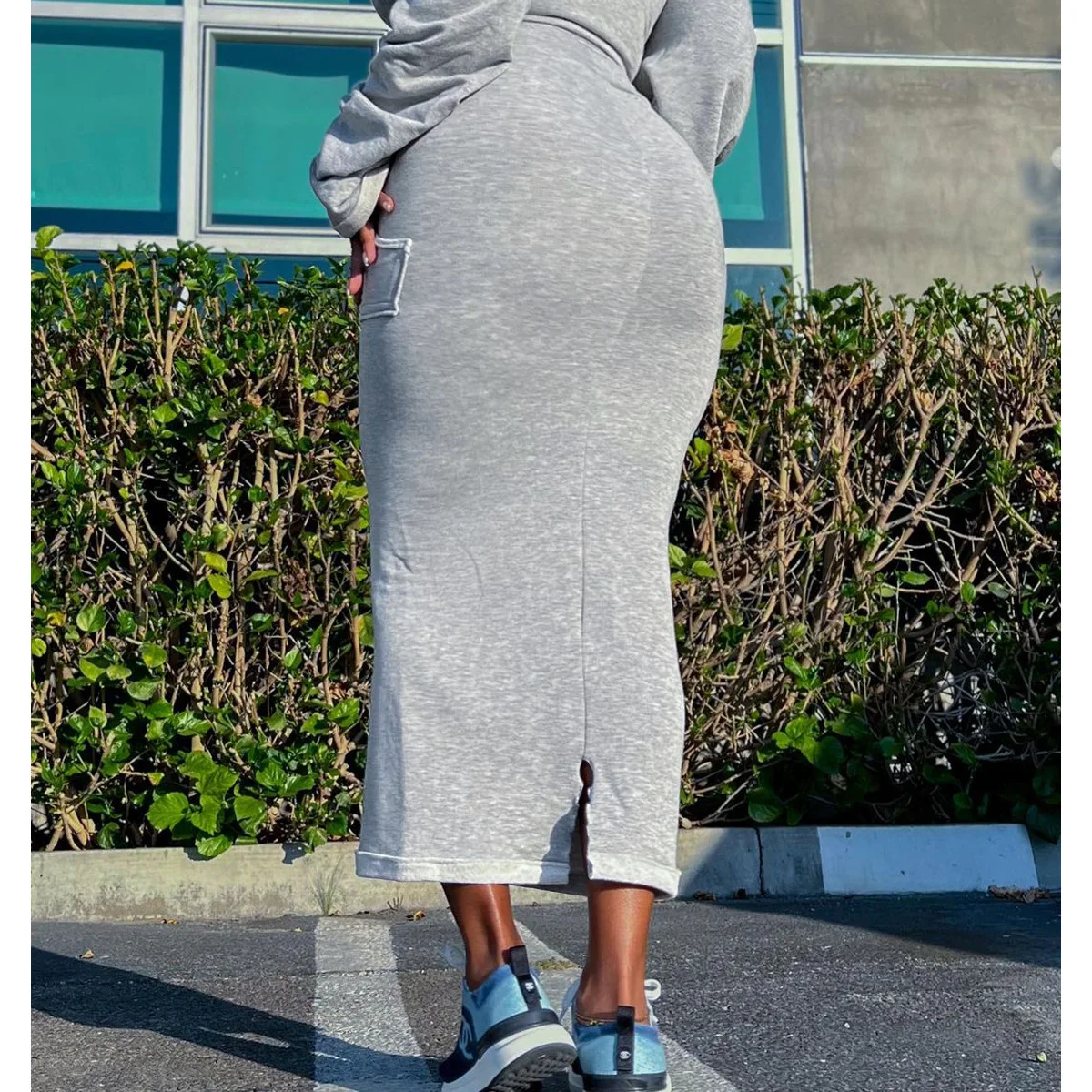 2023 Winter Women's 2-Piece Fashion Stack Sleeve Top Crop And Slim High Waist Skirt Set Casual Lady Sports 2-Piece Suit