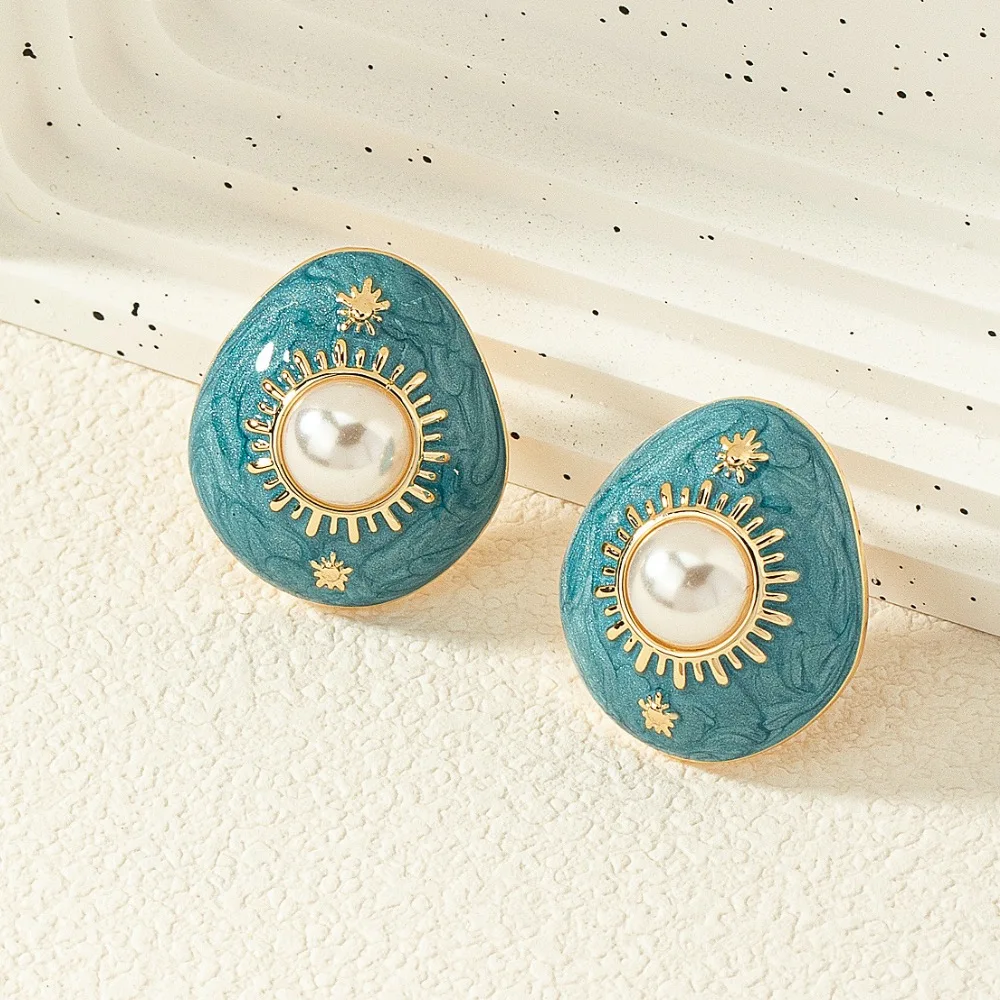 Sunflower earrings, retro women's jewelry, simple Baroque style earrings, Halloween popular jewelry