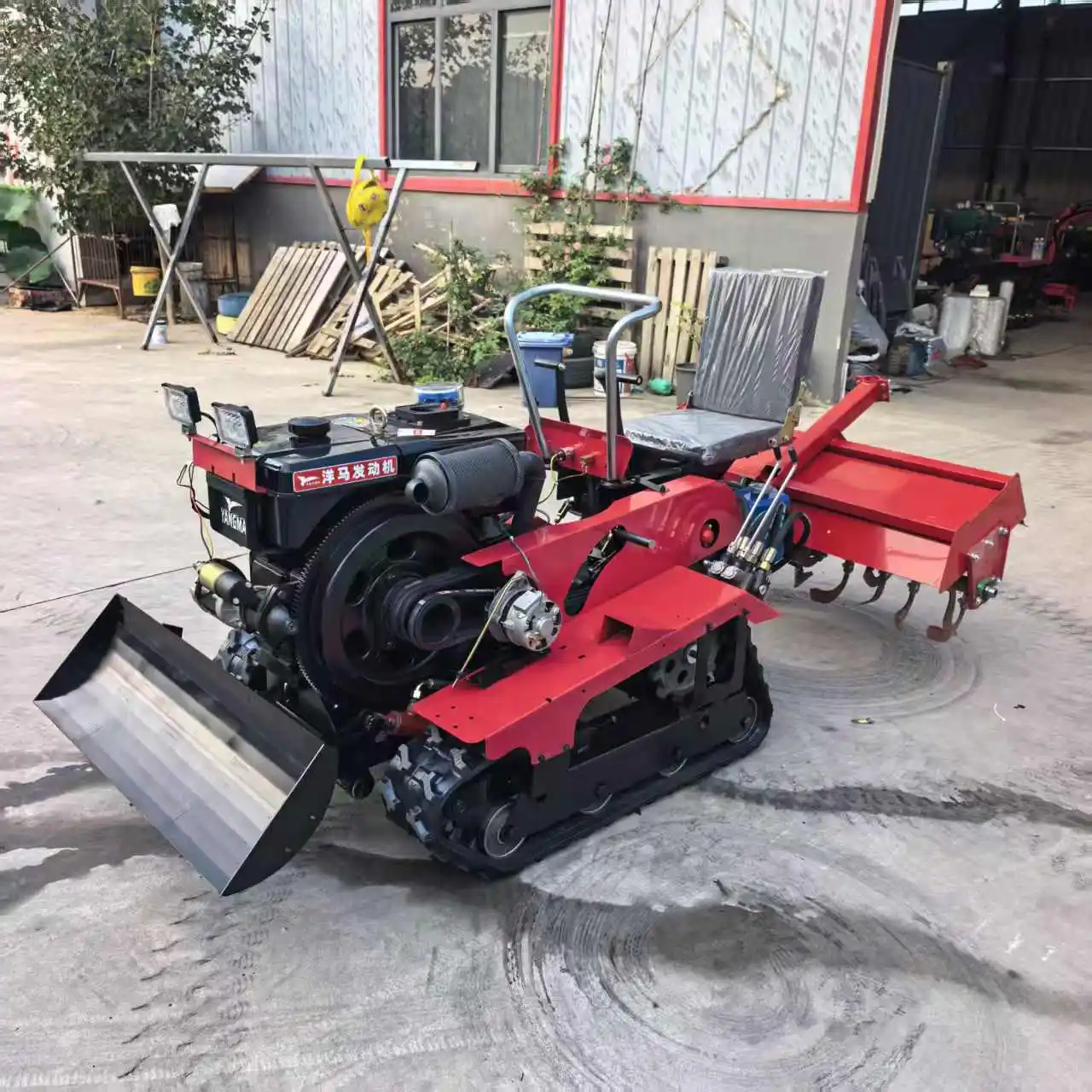 25 HP Mini Multi-Purpose Rotary Tiller Plow Weeder Ditcher Optional Attachments Factory Supply Crawler Tractor