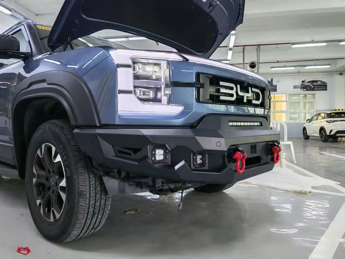 

Heavy Duty Manganese Steel Front Bumper Combo for BYD Shark 6, Full Width Bull Bar Exterior Protection Kit