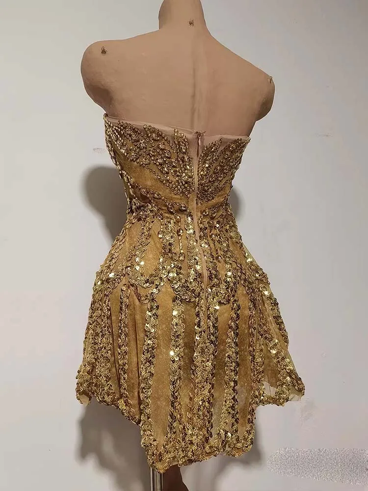 ชุดเดรสเกาะอกเปิดหลังประดับเลื่อมและคริสตัลคุณภาพสูง แฟชั่นใหม่ปี 2025 เสื้อผ้าผู้หญิงสั่งตัดได้