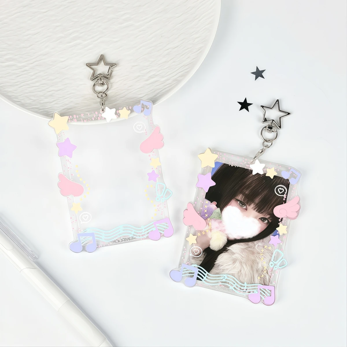 1Pc Transparent Acrylic Star-Wing Card Holder, 3inch Special-Shaped Transparent Photo Card Holders, Idol Photo Card Display Stand, High-Transparency Acrylic Material, Double-Sided Lamination, Idolme, Suitable for 3-3.5