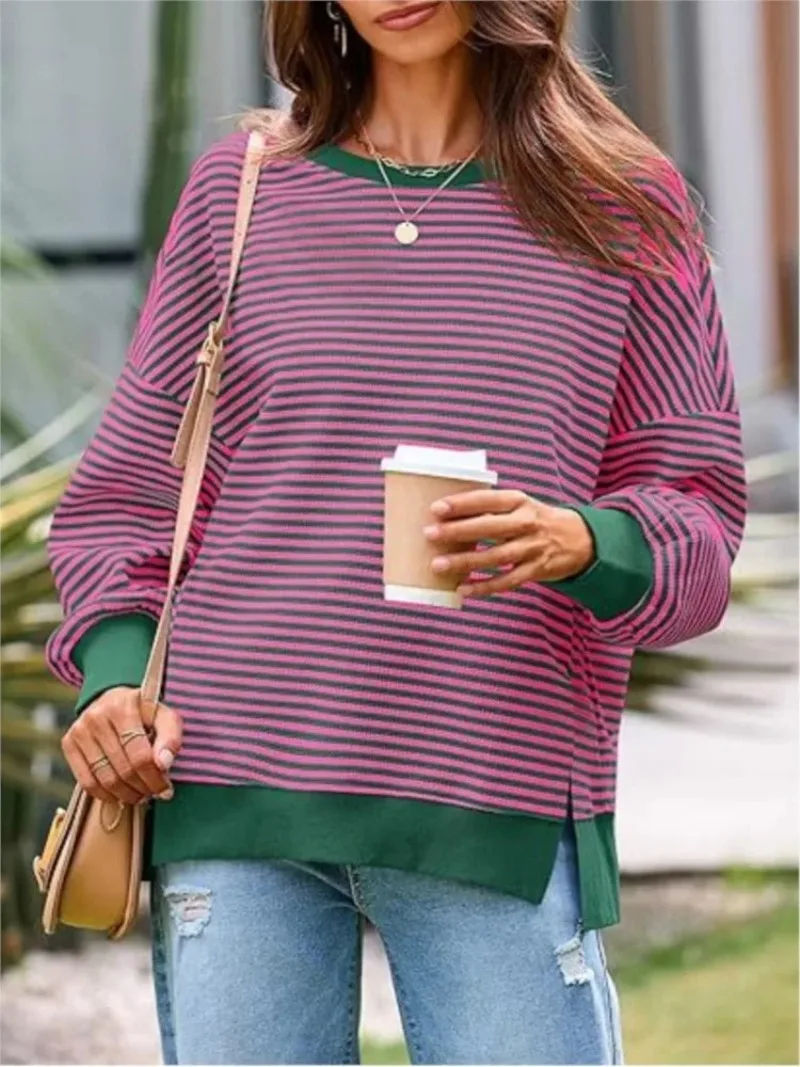 Moletom Feminino com Decote Redondo e Barra Lateral, Manga Longa, Casual, Estilo Colorido com Listras, Moda Outono Inverno