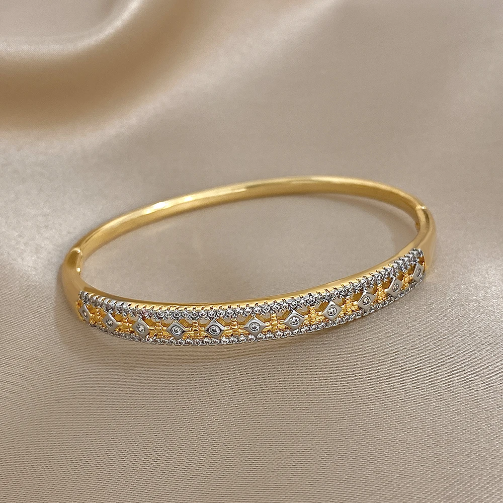 Greatera rétro cubique Zircon rempli évider motif Bracelet délicatité cuivre plaqué or Design luxe femmes Bracelet bijoux