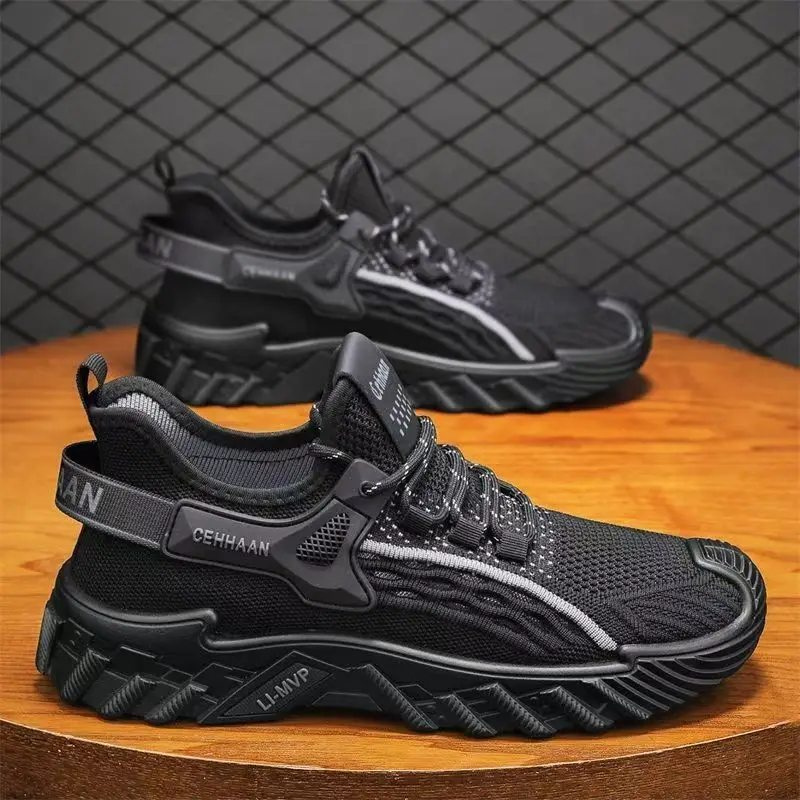 Men 2026 New Air Mesh Lace Up Casual Sneakers Spring Autumn New Soft sole Non Slip Round Toe Non Slip Running Shoes Walking Shoe