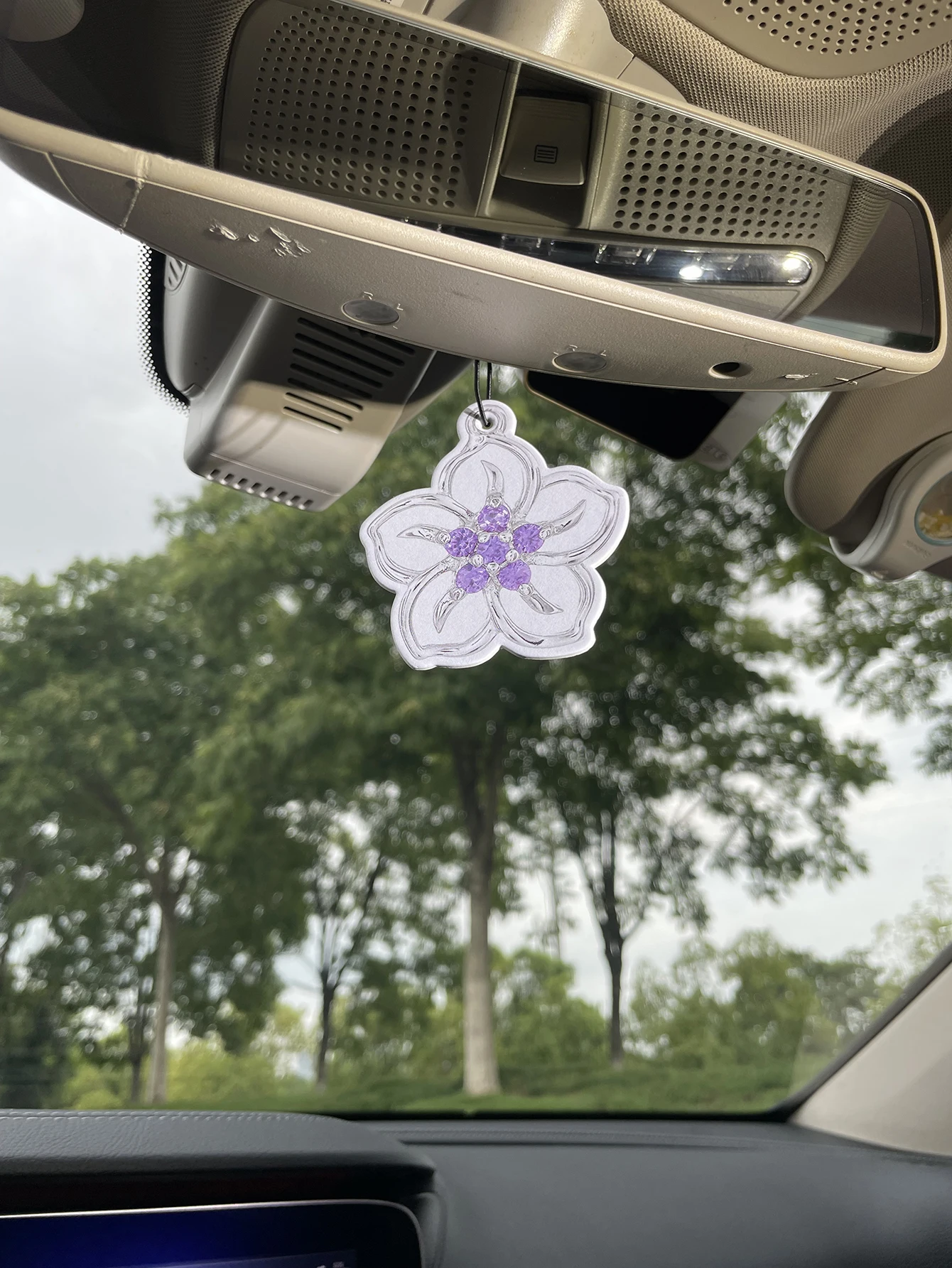 Silver Plumeria Flower Purple Rhinestone Car Air Freshener, Natural Plant Extract Scent, No Alcohol, Heat Resistant for High Tem