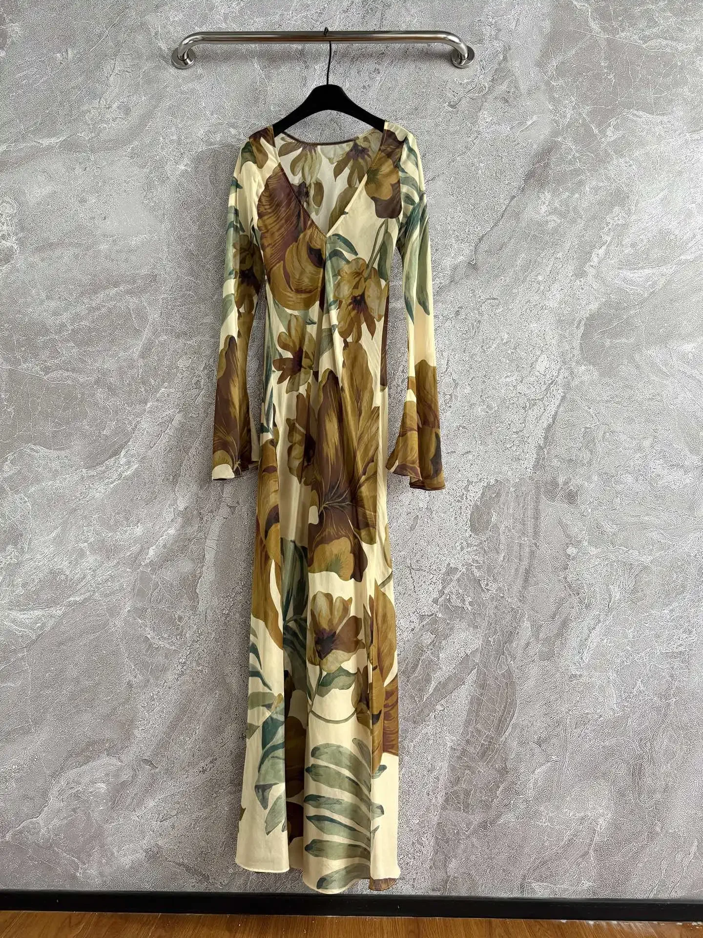 Robe Maxi rétro à imprimé Floral pour femmes, col en v, manches longues, Vintage, Slim