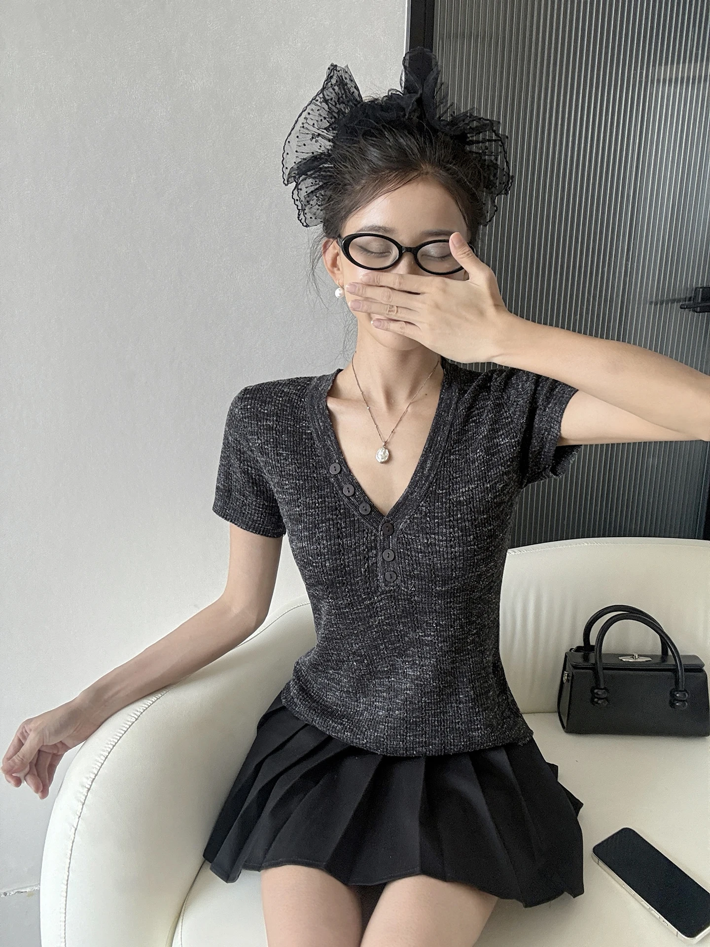 MianCun Summer V-Neck Knitted T-Shirt Women's Elastic Slim Fit Preppy Style Casual Shirt with Linen Breathable Short Sleeve