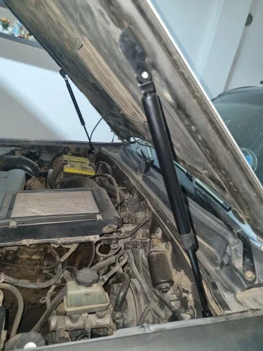 Bonnet rozpórki przednia maska amortyzatory dla Hyundai Terracan HP 2001 2002 2003 2004 2005 2006 siłowniki sprężyny gazowe amortyzator