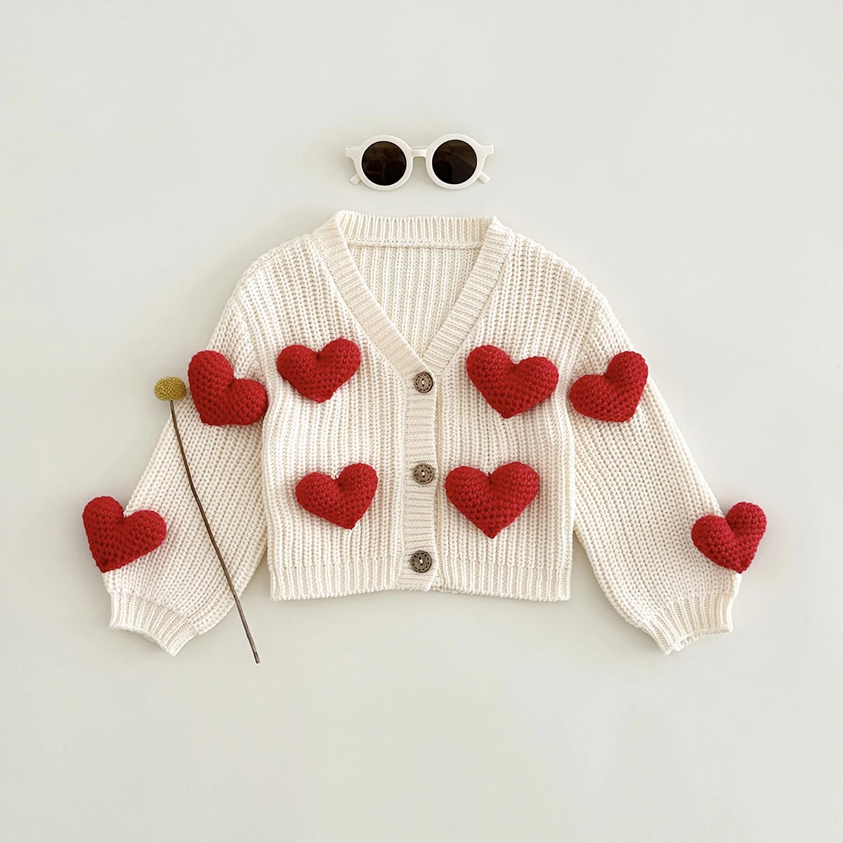 0-3Y Baby Autumn Clothes Girls Button Cardigan Sweater New Baby Tops Winter Stylish Sweet Heart Woolen Coat Korean Baby Sweaters