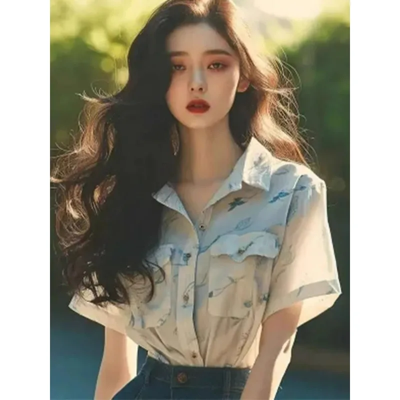 

New French Fashion Trendy Retro Versatile Blue Printed Short-sleeved Shirt for Women in Summer