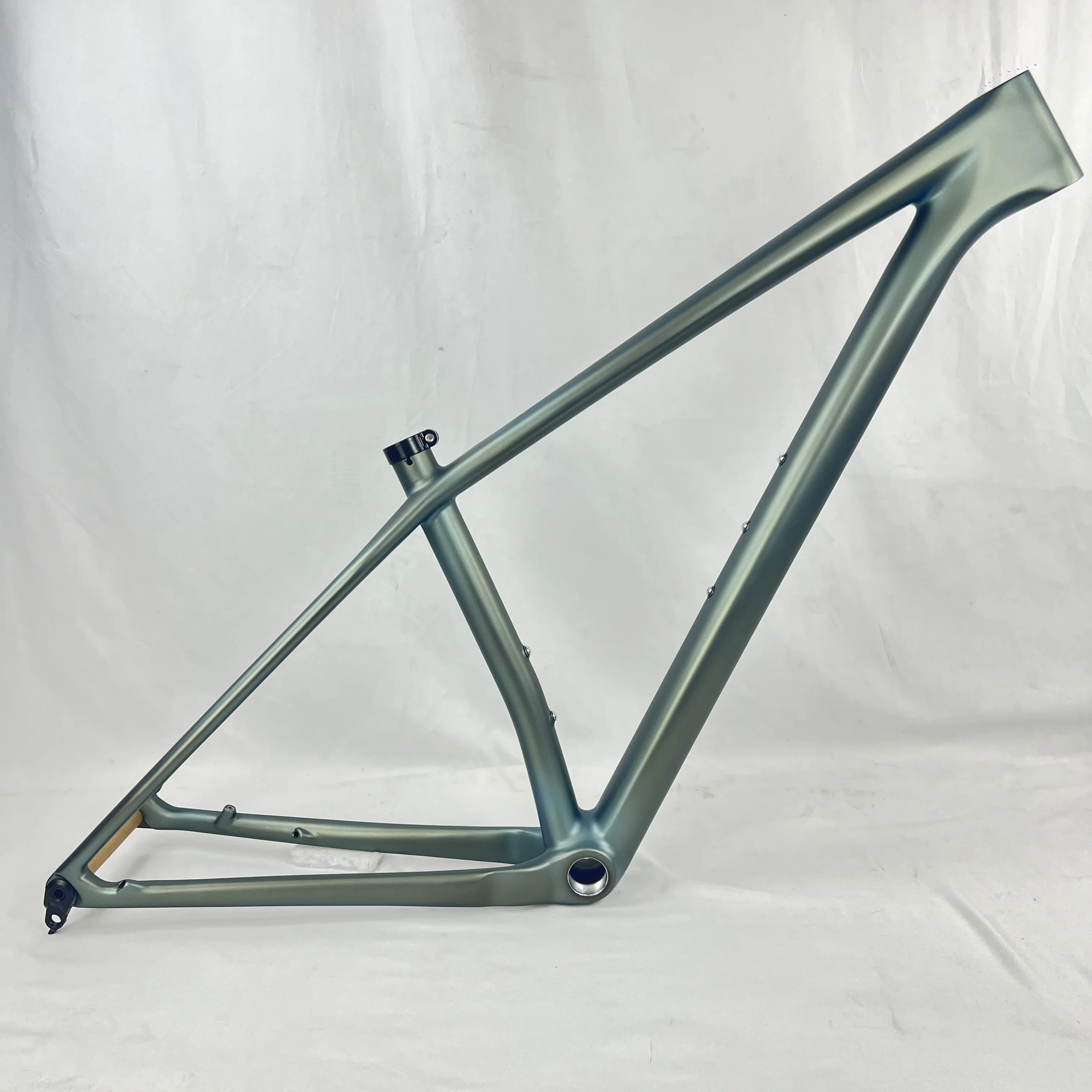 

Full T1000 Carbon Fiber HT MTB Bike Frame Boost 148 External Cable Lines seatpost 30.9mm same to EPIC Model Disc Brake