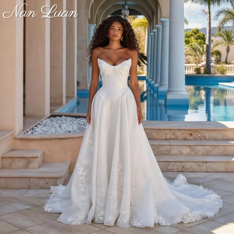 Classic Sweetheart Bridal Dress Satin A Line Backless Button Back Lace Details Simple Wedding Gown Vestidos De Novia Customized