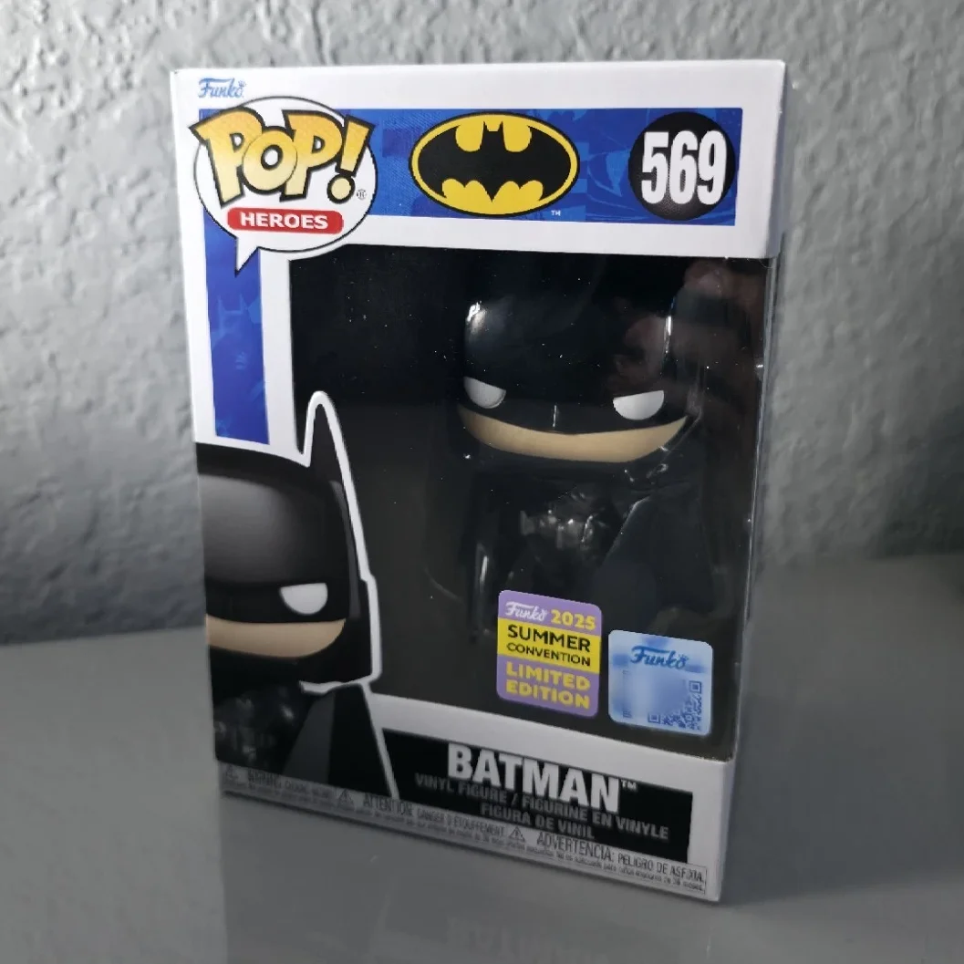 

DC Comics Pop! Batman (Kingdom Come) 569 Figures FUNKO 2025 Summer Convention Collectible Limited Edition Figurine Toy Gift