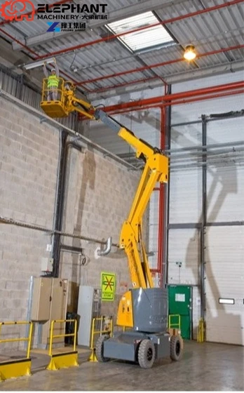 Wide Working Range Electric Hydraulic Telescoping-boom Crane Platform Lift Battery Optional 12.5m Working Height 200kg Capacity