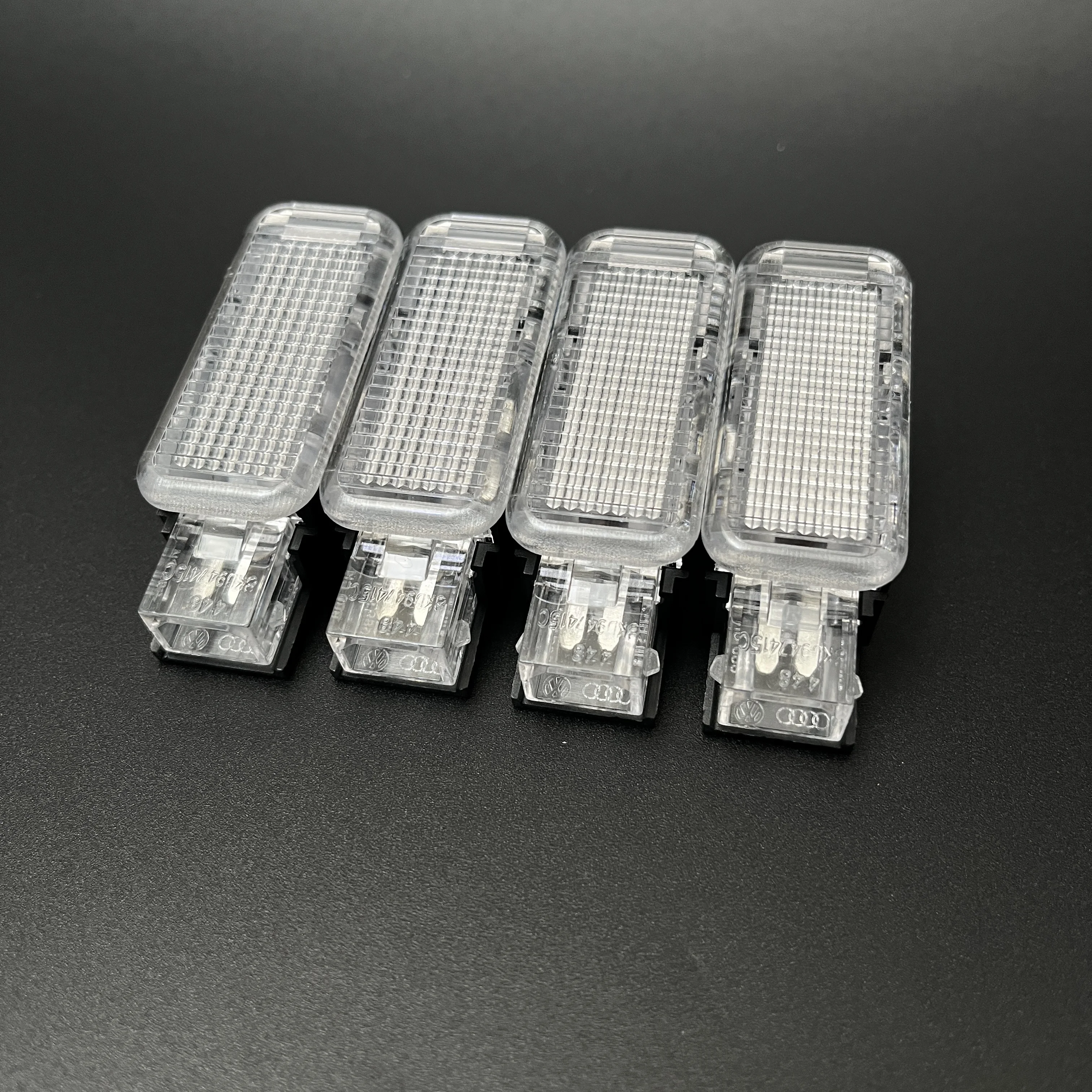 OEM Door Warning Lamp Cable For AUDI A3 A4 A5 A6 A7 A8 Q3 Q5 TT 8KD947411 8KD 947 411 8KD947415 8KD 947 415  Car Interior Parts