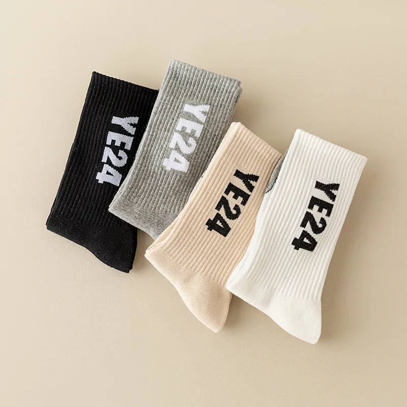 3 Pairs Man\'s Socks Middle Tube Match Basketball Fuzzy Letter Printing, Flame Splicing Socks Women Fashion Socks Gifts for Men