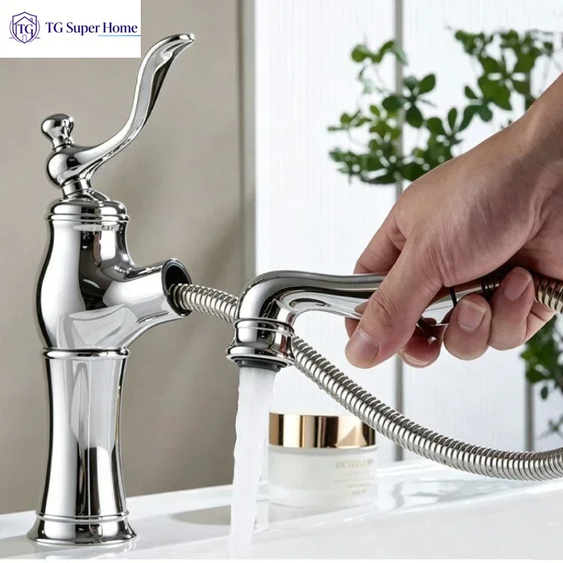 Vintage Brass Pull-Out Faucet for Home Bathrooms Under Counter Sink Hot and Cold Water Faucet with Splash Guard
