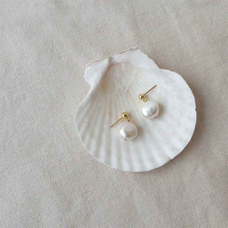 Peri\'sbox French Baroque Freshwater Pearls Stud Earrings For Women Statement Drop Small Earrings Simple Post Earrings Wholesale