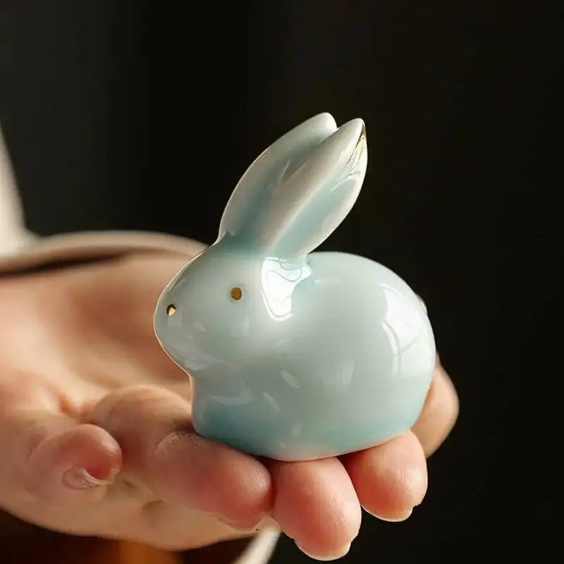 Ceramic Cute Jade Rabbit Tea Pet Ornament Kung Fu Tea  Table Side Decoration Tea Play Table Decoration Gift