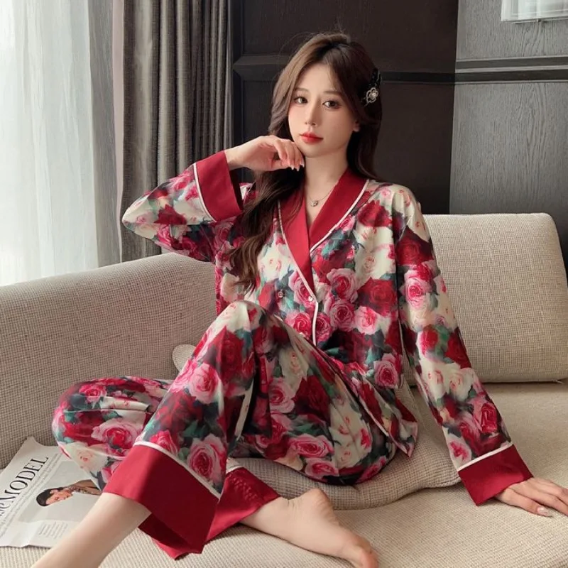 Ice Silk Pajamas Spring Autumn Women Artificial Silk Large Size V-neck Sleepwear Female Casual Long Sleeve HomwearTwo-Piece Suit