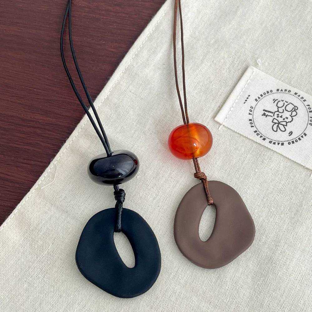 

Geometric Pendant Necklaces for Women Adjustable Rope Chain Long Sweater Chain Fashion Accessory Wholesale