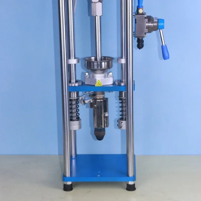 15G Small Desktop Injection Molding Machine Vertical Plastic Model Maker DIY Tool for Business & Industrial Use