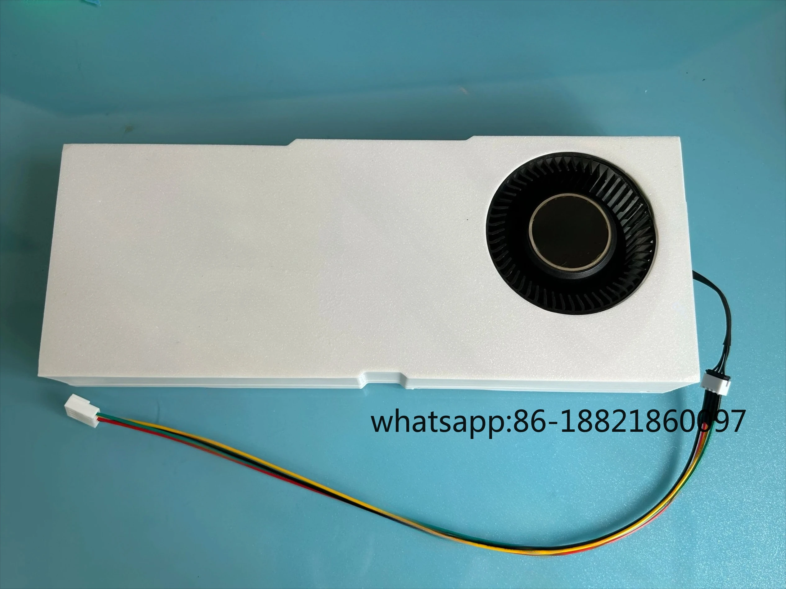 

Подходит для модификации охлаждения видеокарты AMD Mi50. Встроенный турбовентилятор.