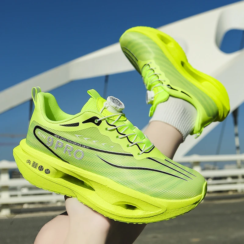 Men's Sneakers,Men's Shoes, Luxury Trainers, Race Running Shoes,  Casual Shoes, Breathable Fashion Loafers for Men.