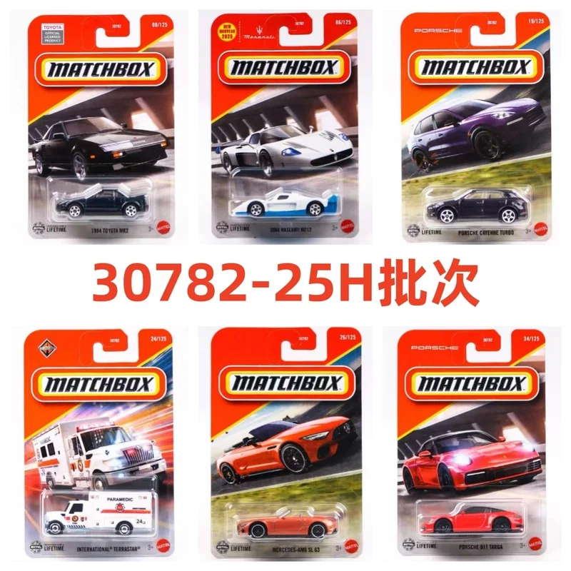 

В наличии Коллекция спичечных коробок 30782, серия 25 часов, легкосплавный автомобиль Porsche Renault Benz, коллекционная игрушка, литой автомобиль, модели автомобилей, игрушки