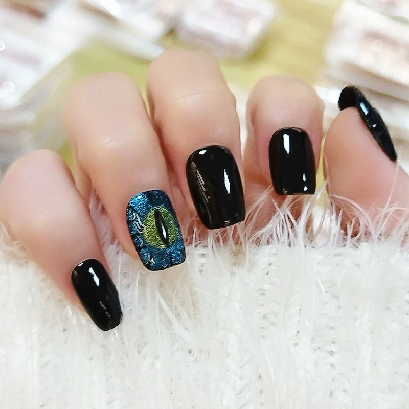 

Adam's handmade cat eye sweet and cool European and American spicy girl style reusable fake nails 10pcs