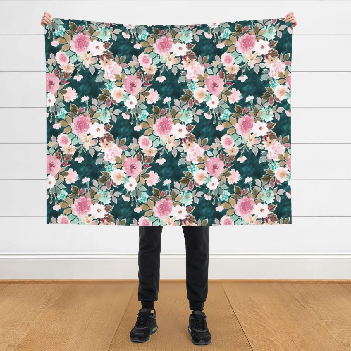 

BANKED Lush Moody Floral Throw Blanket Vintage Soft Sleeping Bag Blankets