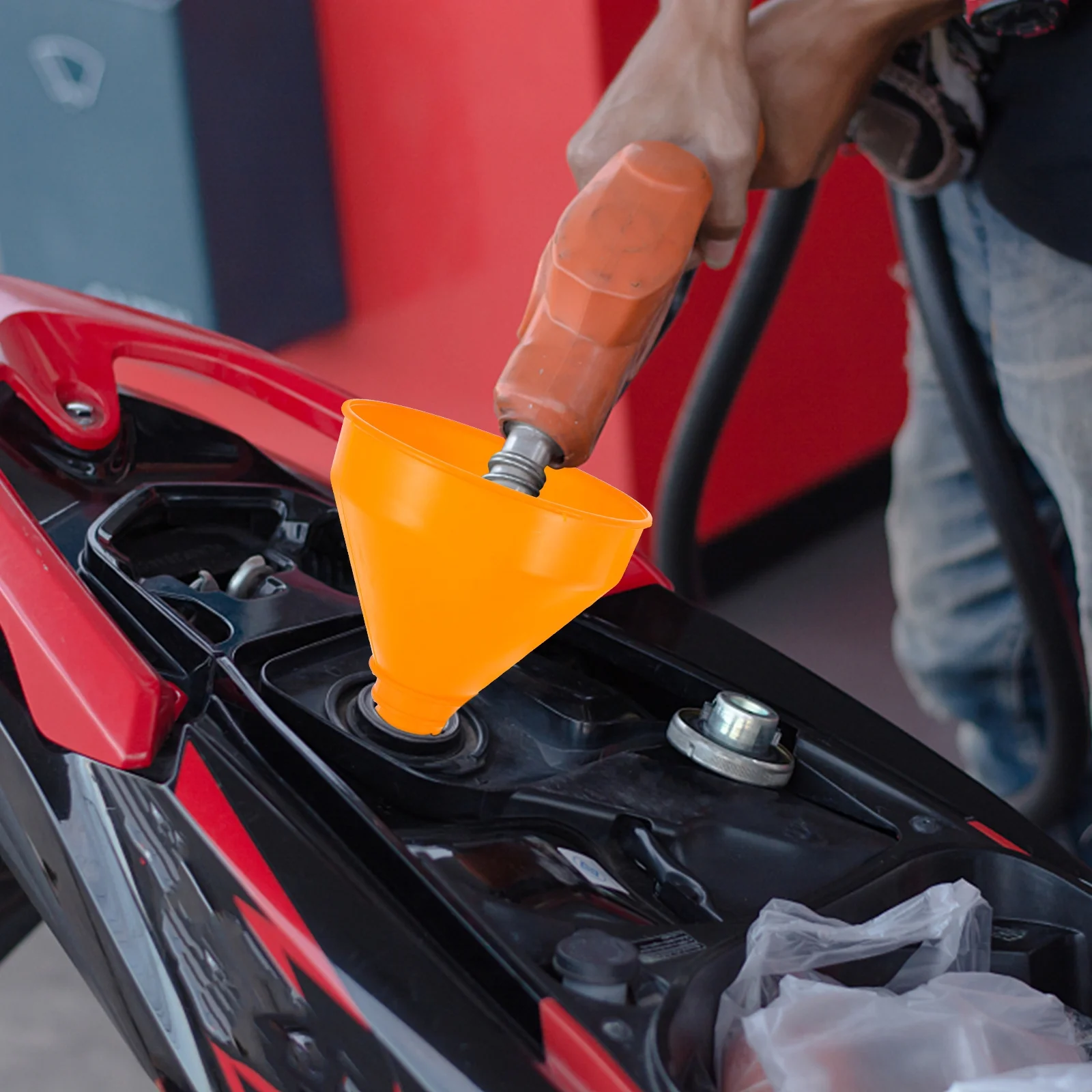 4 Buah Corong Plastik untuk Mobil Sepeda Motor Alat Transfer Bahan Bakar Abs Mulut Lebar Pengisi Oli Transmisi Mesin