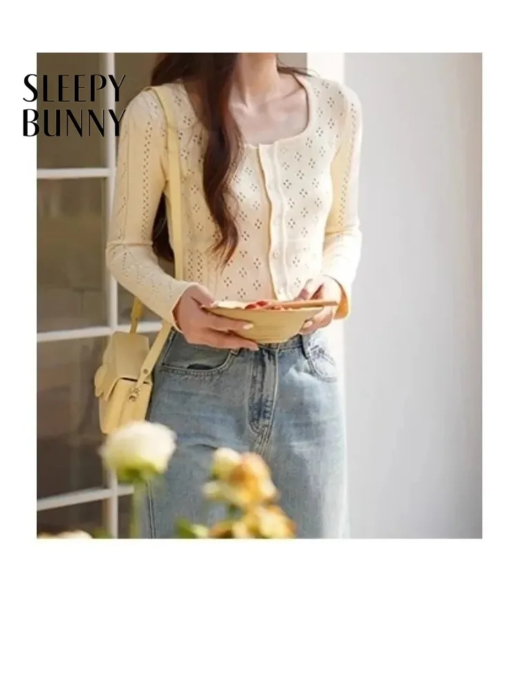 

Elegant Knit Cardigan Women Lady Slim Short Sweater Chic Hollow-Out U-Neck Top with Single Button Design Daily Stylish Outfits