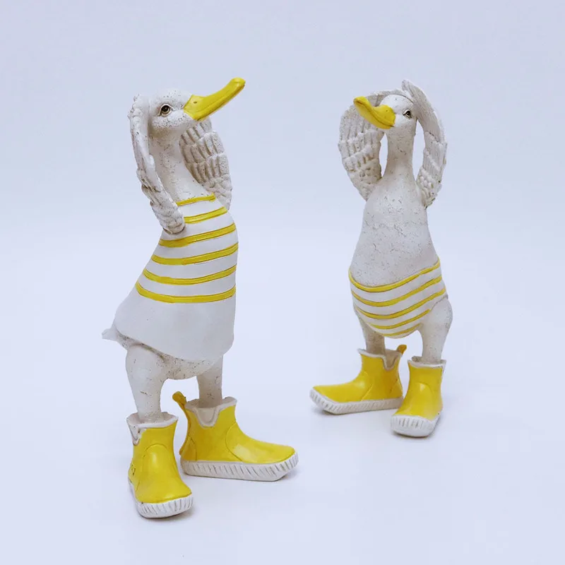 Cross-Border Heart-Shaped Duck Ornament INS-Style Beach Series Resin Craft Fun Animal Garden Terrace Decoration
