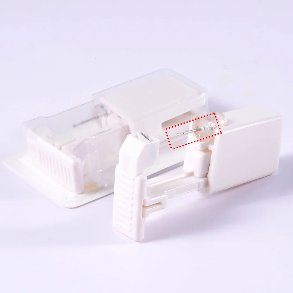 

1pc Disposable Nose Piercer Tool Premium Painless Safe Piercing Device Accurate Hygienic Use Practical Piercer Accessory Durable