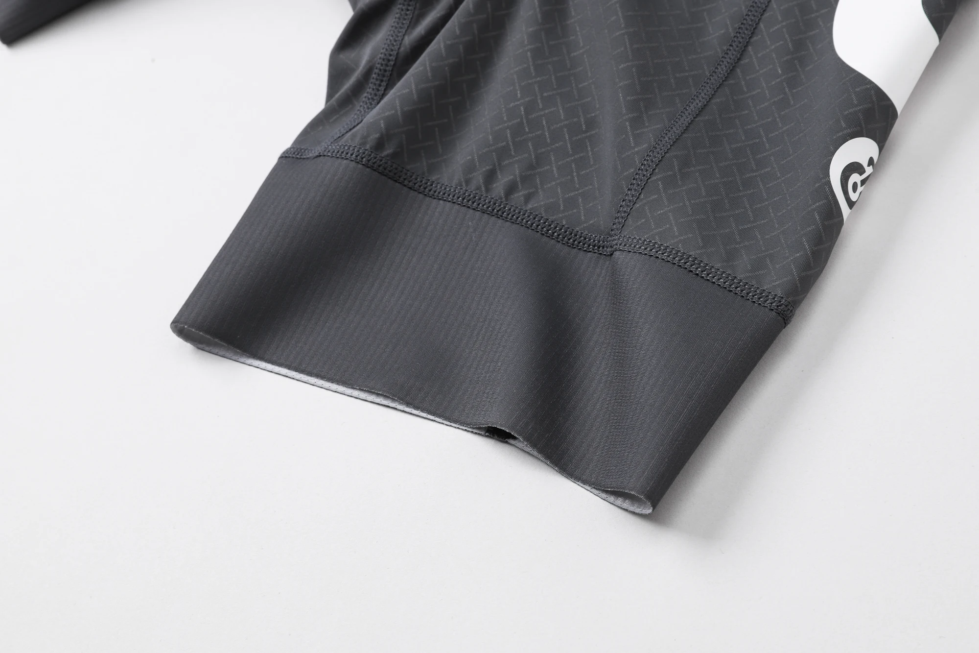 YKYWBIKE 2026 Women Cycling Bib Shorts with 6 Hours Padded Road Bike Female Bib Short Pants Summer Bicycle Bib Pants Pro Team