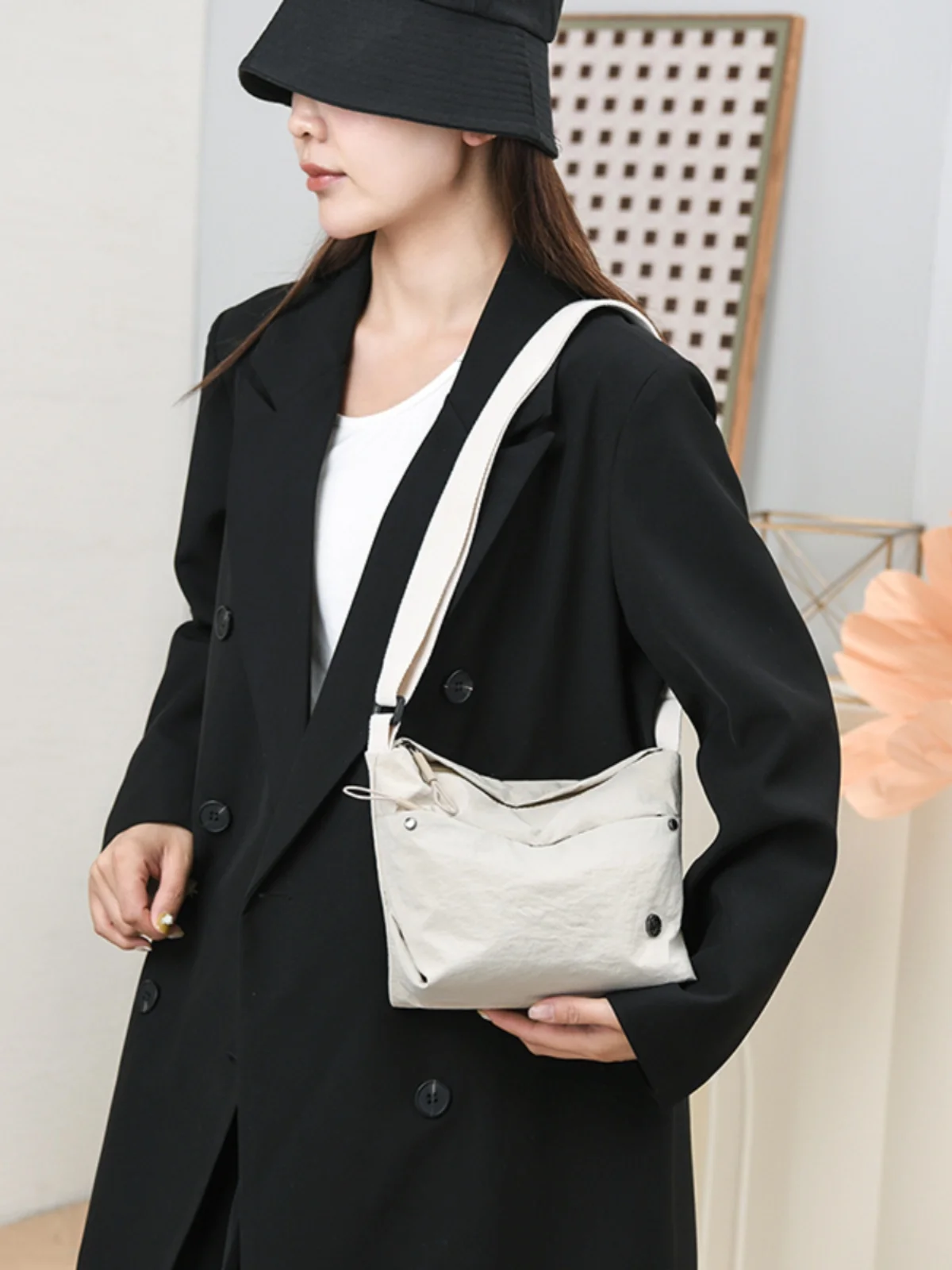 bolsa-transversal-casual-de-nylon-fena-2024-novo-estilo-bolsa-simples-para-o-dia-a-dia-bolsa-de-ombro-com-multiplos-bolso