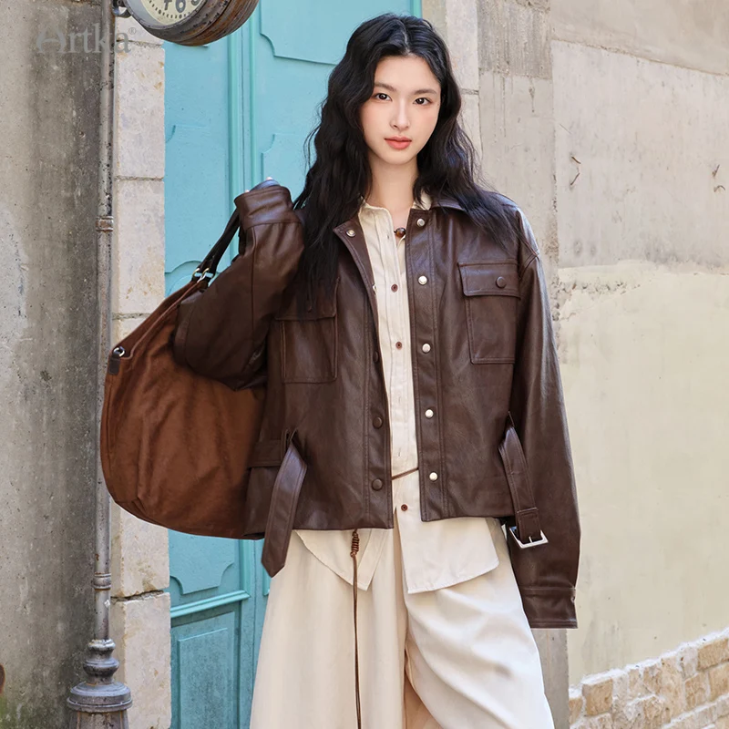 ARTKA 2025 가을 신상 여성 PU 재킷 패션 캐주얼 브라운 재킷 코트 싱글 브레스티드 PU 가죽 재킷 벨트 포함 WA32056Q