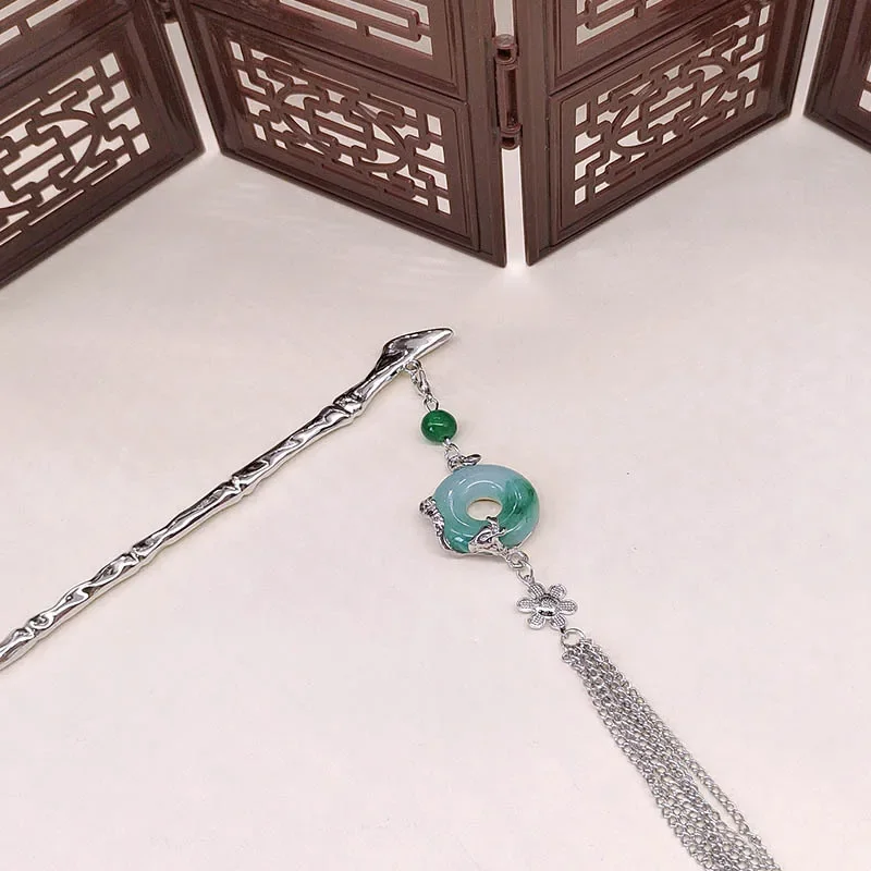 

Высококачественные нишевые бамбуковые заколки для волос с подвеской мира и кисточками, новые заколки для волос в китайском стиле и женские аксессуары для волос