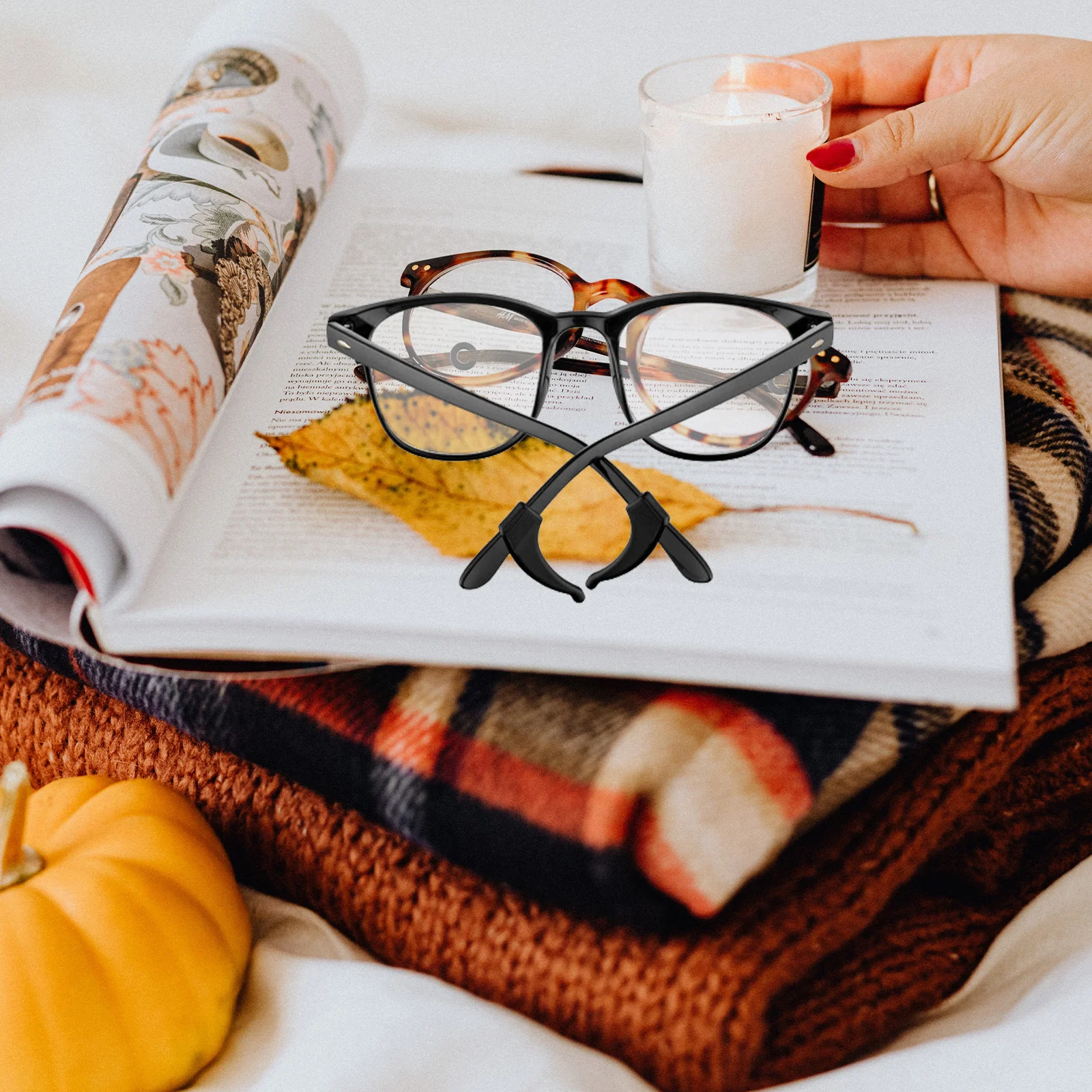 

1Set Eyeglass Leg Cover Silicone Anti-Skid Sleeve Black White Temple Tips Sports Running Fixed Frame Protector