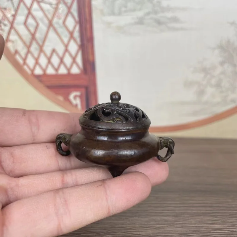 Antique Collection Incense Burner Handmade Copper Stove Elephant Head Ear Three Feet Mini Aroma Burner Decoration Xuan Stove Mul