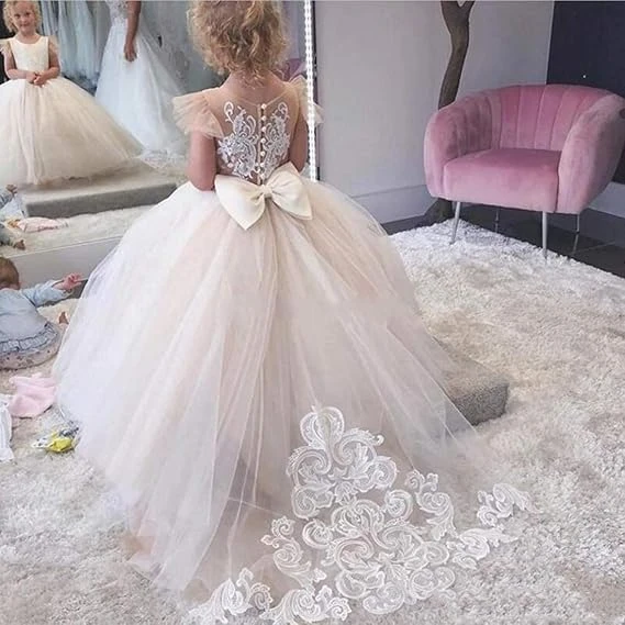 BABYONLINE Effortless Princess Embroidered Communion Dress Floral Pattern Bodice Rushed Tulle Floor-Length Ball Gown Silhouette