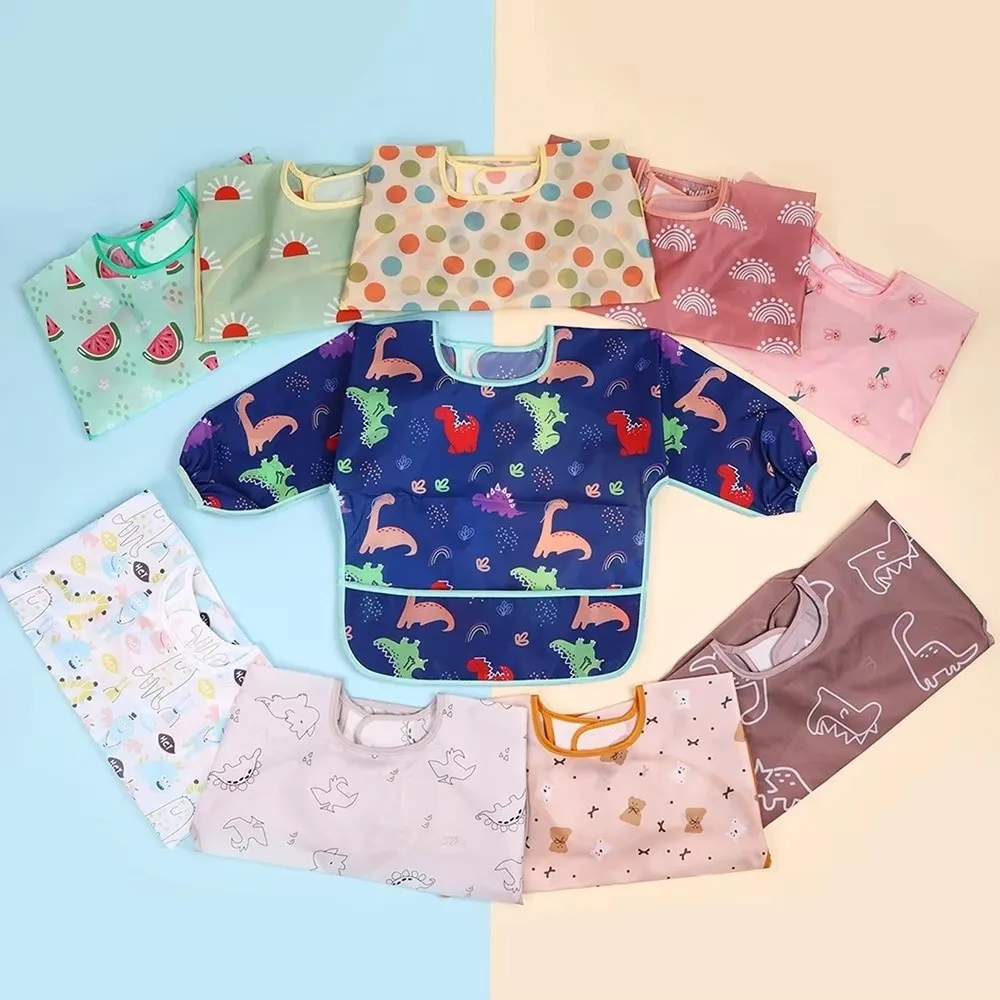 مريلة جديدة مقاومة للماء واقية من الأمام سهلة التنظيف وأكمام كاملة مريلة قابلة للتعديل للرضع