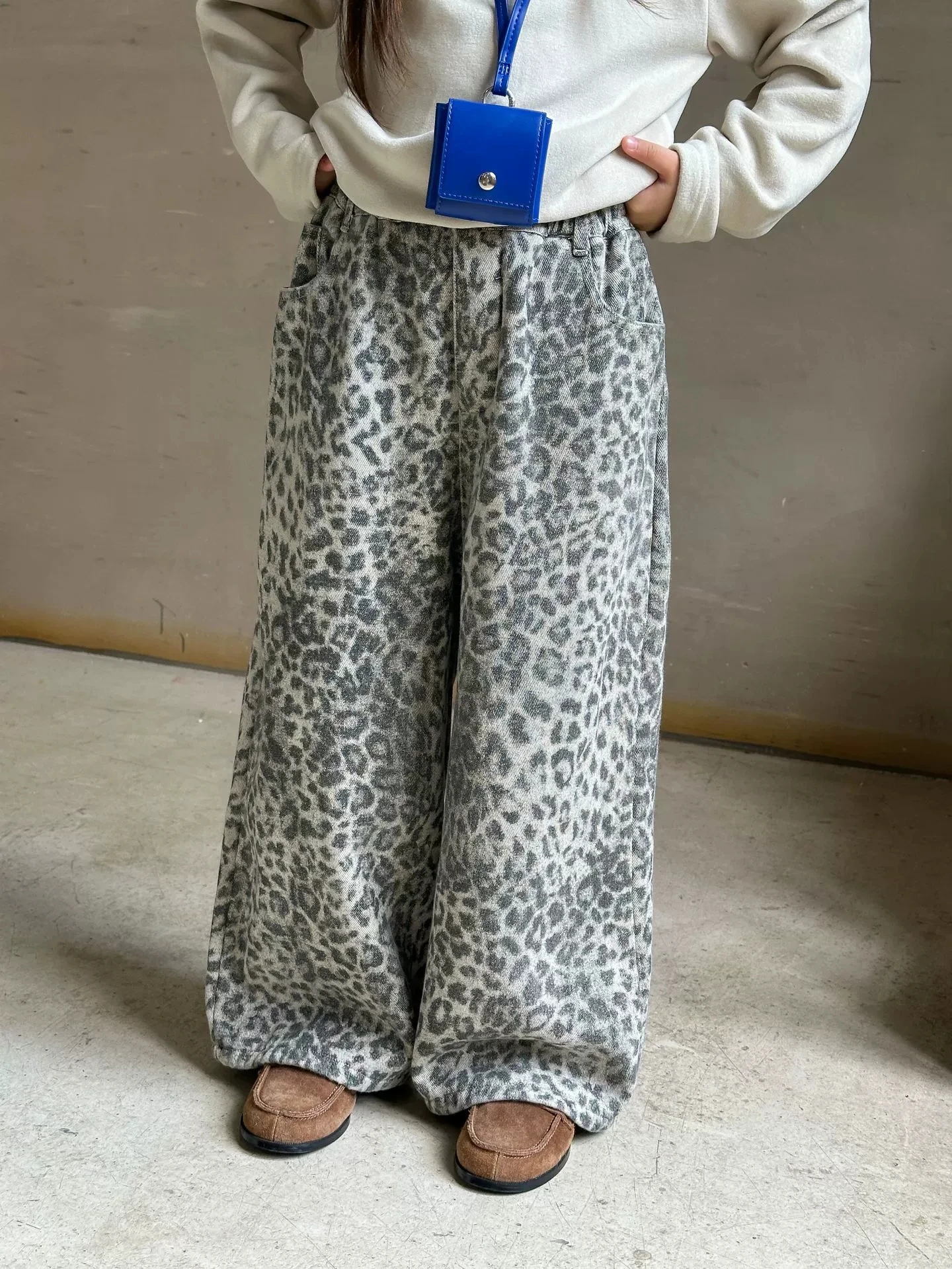 Girls Leopard Print Work Pants Children Spring Autumn Straight Leg Wide Leg Pants 2025 New Children American Fashionable Pants